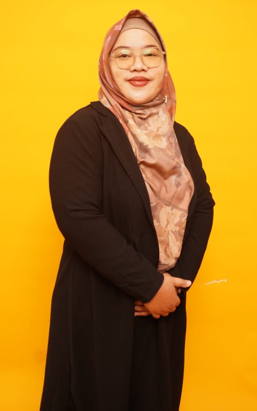 3. Nurul Fadhila, S.Sos., M.Sos. (Dekan FDKI)